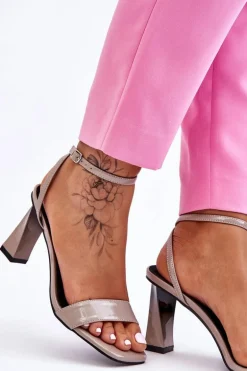 Lakierowane Sandały Na Obcasie Szare Owen