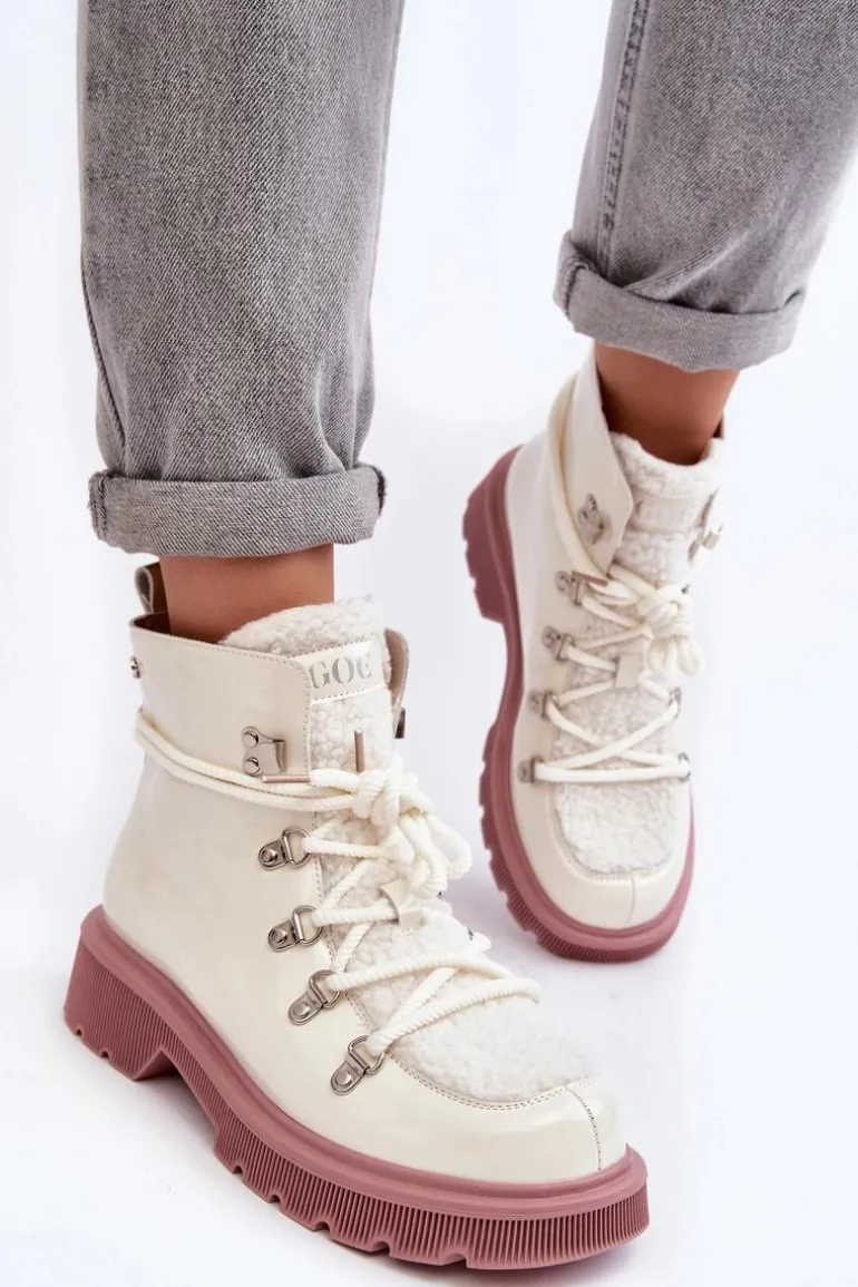 Lakierowane Skórzane Botki Trapery Damskie GOE MM2N4083 Białe