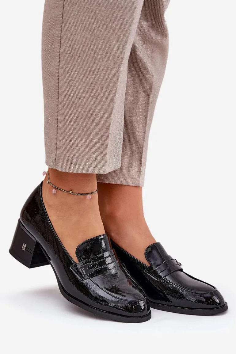 Lakierowane Skórzane Półbuty Damskie Na Obcasie Vinceza 18105 Czarne