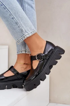 Lakierowane Skórzane Półbuty Z Klamrą Zazoo 20183 Czarne