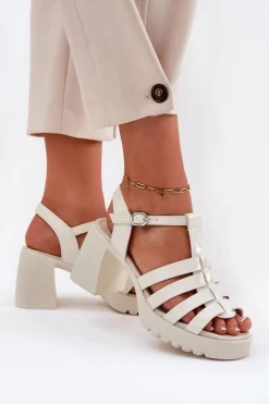 Lakierowane Skórzane Sandały Damskie Na Słupku Vinceza 66621 Jasnobeżowe
