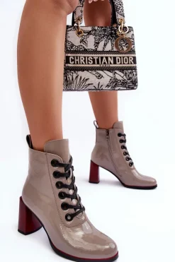 Lakierowane Sznurowane Botki Na Słupku S.Barski MR870-15 Ciemnobeżowe