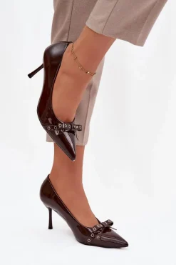 Lakierowane Szpilki Z Kokardką Czekoladowe Janisse