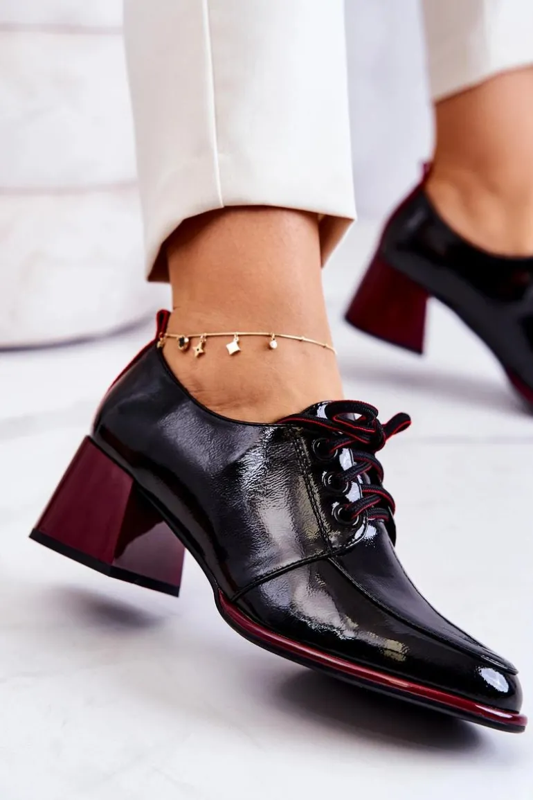 Lakierowane Wiązane Półbuty Na Słupku Czarno-Czerwone Esmera