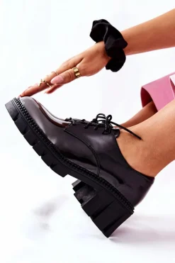 Lakierowane Wiązane Półbuty Czarno-Szare Mosy