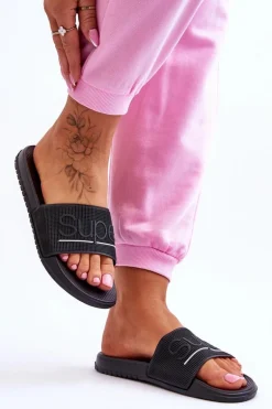 Lekkie Damskie Klapki Z Napisem Czarne Merry