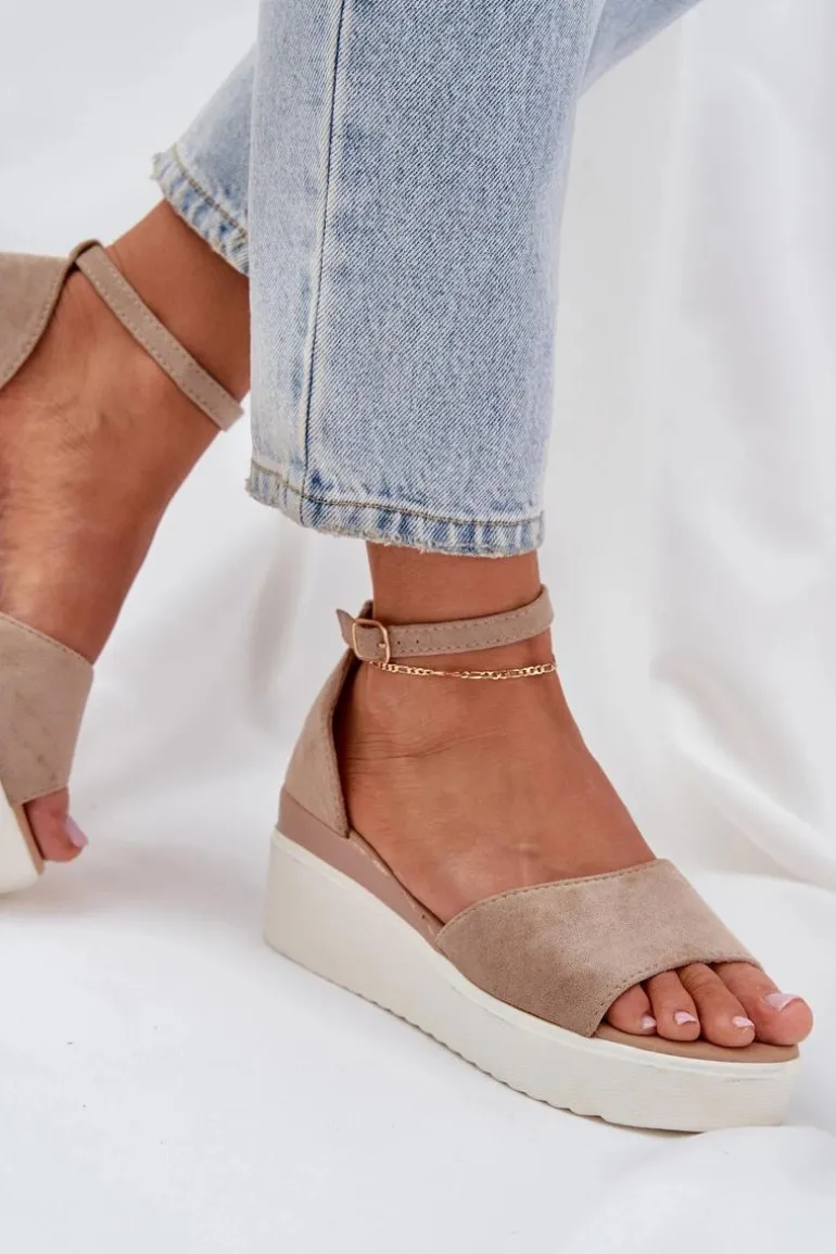 Lekkie Sandały Na Platformie I Delikatnym Koturnie Ciemnobeżowe Gillifia