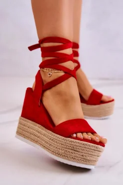 Lekkie Wiązane Sandały Na Koturnie Czerwone Marriett