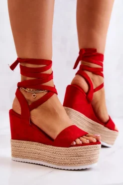 Lekkie Wiązane Sandały Na Koturnie Czerwone Marriett