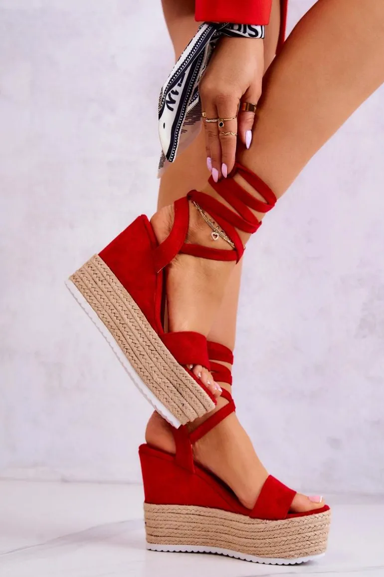 Lekkie Wiązane Sandały Na Koturnie Czerwone Marriett