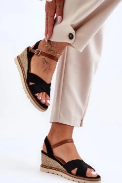 Lekkie Zamszowe Sandały Na Koturnie Czarne Celine