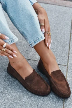 Loafersy Damskie Na Płaskim Obcasie Z Eko Zamszu Brązowe Rivianne