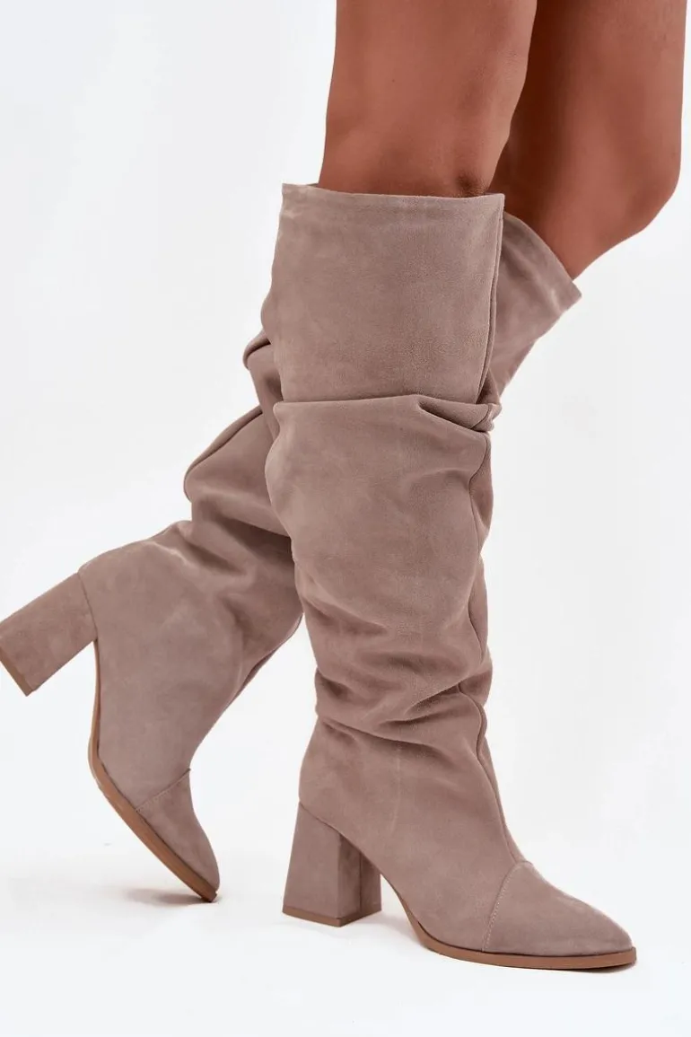 Marszczone Kozaki Z Naturalnego Zamszu Na Słupku Ocieplane Zazoo 4228 Beżowe