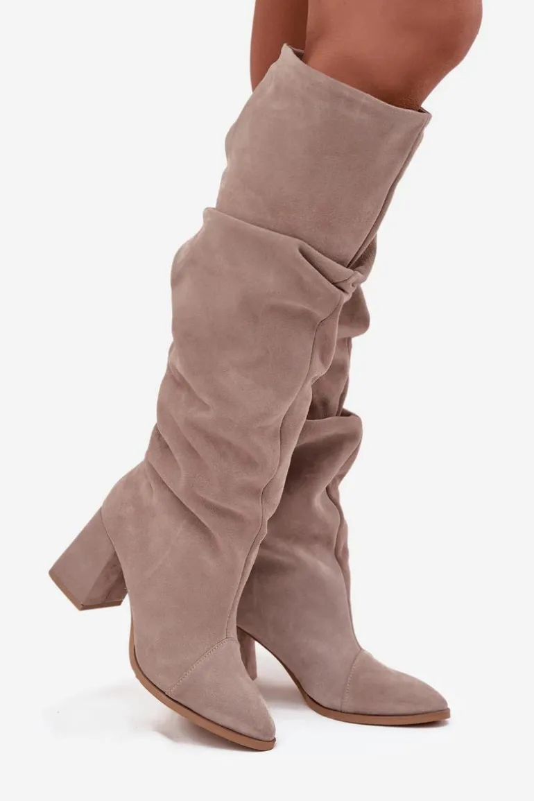 Marszczone Kozaki Z Naturalnego Zamszu Na Słupku Ocieplane Zazoo 4228 Beżowe