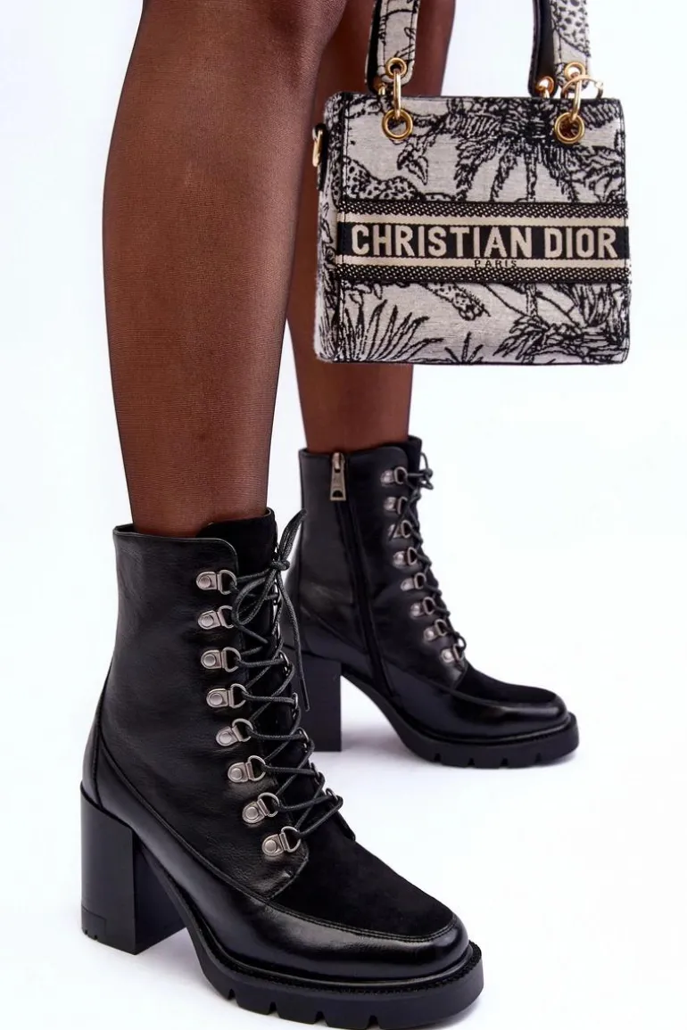 Masywne Sznurowane Botki Na Słupku Czarne Lathia