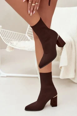 Materiałowe Wsuwane Botki Damskie Na Słupku Czekoladowe Virelle