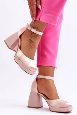 Modne Czółenka Na Masywnym Obcasie Beżowe Sandia