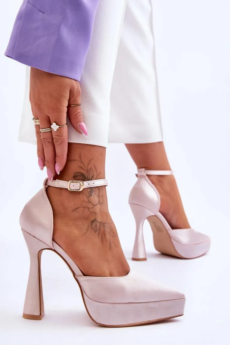 Modne Czółenka Na Szerszej Szpilce Jasnoróżowe Madness