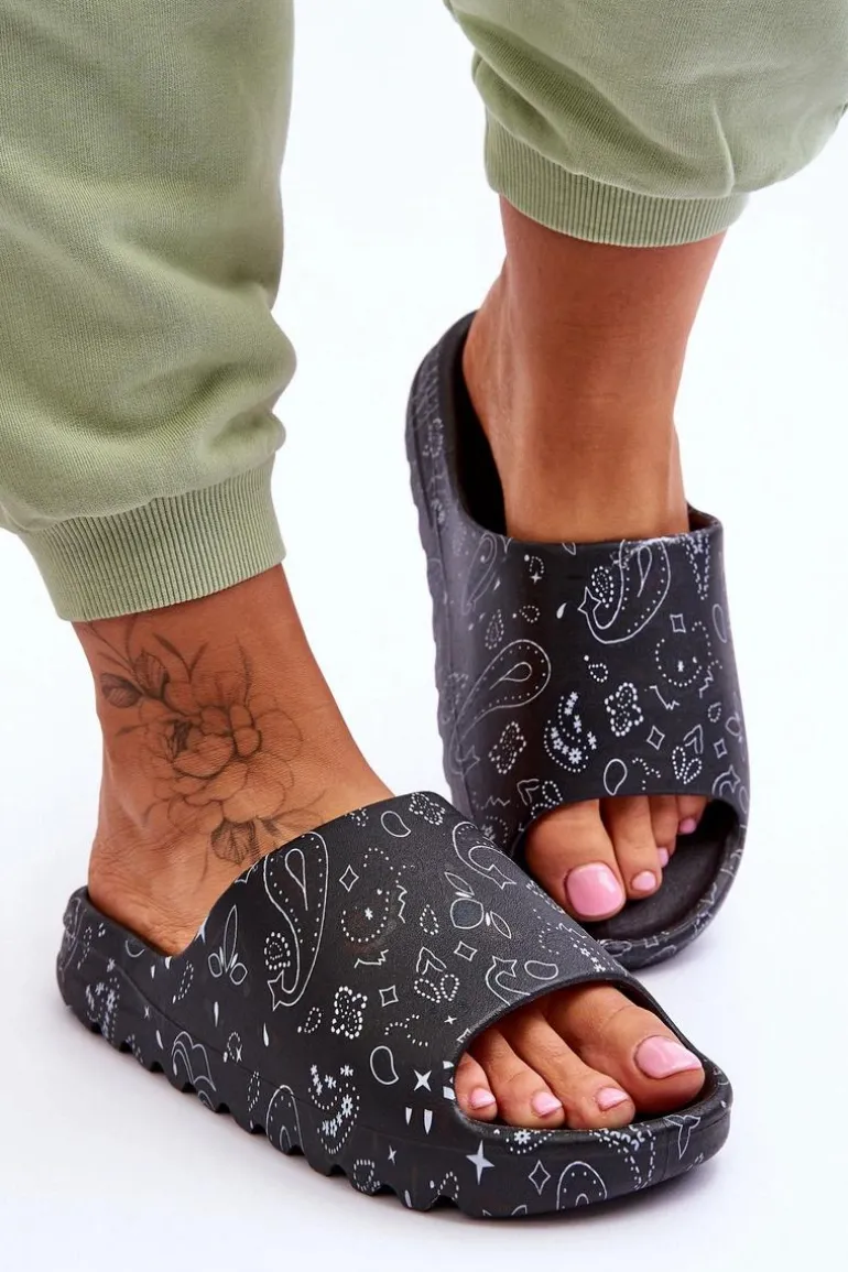 Modne Damskie Klapki Na Masywnej Platformie Czarne Lorette