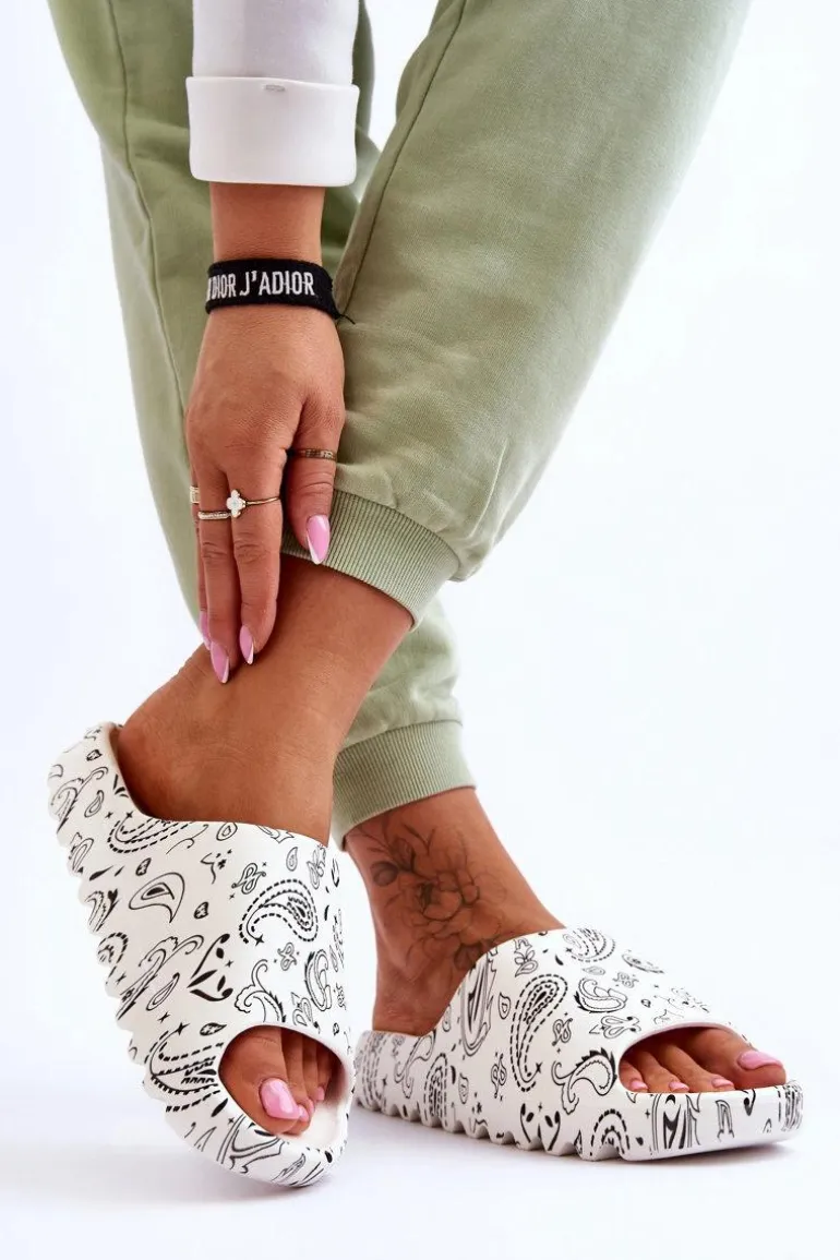 Modne Damskie Klapki Na Masywnej Platformie Białe Lorette