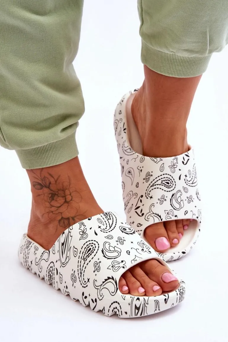 Modne Damskie Klapki Na Masywnej Platformie Białe Lorette