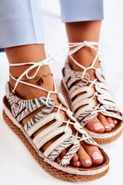 Modne Damskie Skórzane Sandały Maciejka 05552-04 Beżowo-Czarne