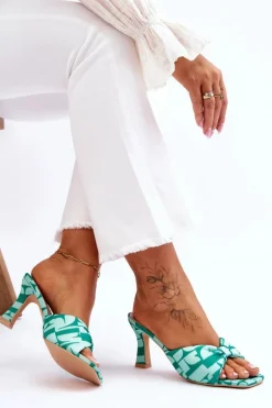 Modne Klapki Na Obcasie W Print Zielone Floria