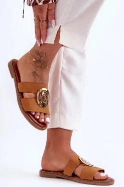 Modne Klapki Z Lustrzaną Ozdobą Camel Deep Breath