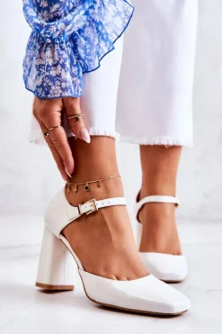 Modne Lakierowane Czółenka Na Słupku Białe Maoris