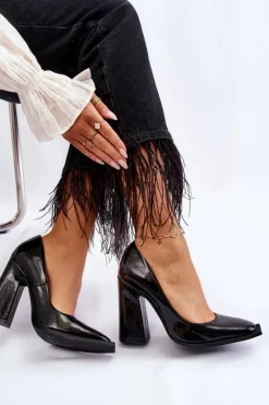 Modne Lakierowane Czółenka Na Słupku Czarne Mysterious