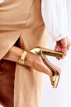 Modne Lakierowane Sandały Na Wysokim Słupku Złote Perfection