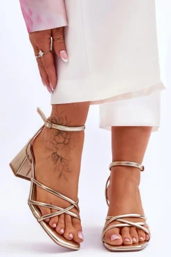 Modne Sandałki Na Obcasie Złote Felisa