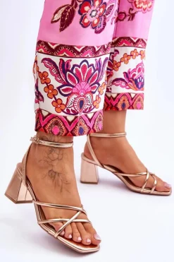 Modne Sandałki Na Obcasie Różowe Złoto Felisa