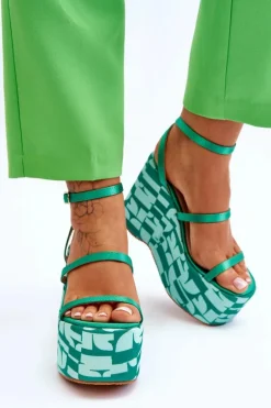 Modne Sandały Na Koturnie We Wzory Zielone Claria