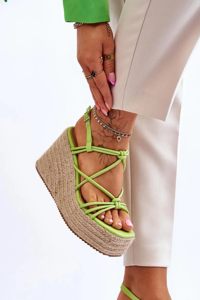 Modne Sandały Na Koturnie Z Plecionką Zielone Nessia