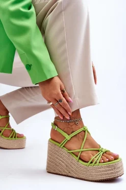 Modne Sandały Na Koturnie Z Plecionką Zielone Nessia