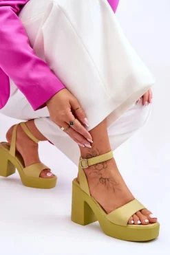 Modne Sandały Na Masywnym Obcasie Limonkowe Karmine