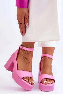 Modne Sandały Na Masywnym Obcasie Różowe Karmine