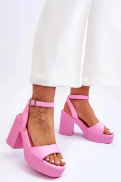 Modne Sandały Na Masywnym Obcasie Różowe Karmine