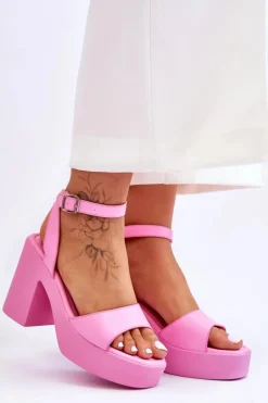 Modne Sandały Na Masywnym Obcasie Różowe Karmine