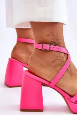 Modne Sandały Na Obcasie I Platformie Różowe Secret Rose