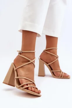 Modne Sandały Na Obcasie Nude Josette