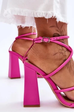 Modne Sandały Na Obcasie Różowe Josette