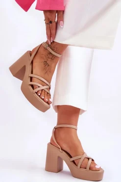 Modne Sandały Na Obcasie Z Paseczkami Beżowe Shemira