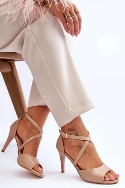 Modne Sandały Na Szpilce Ciemnobeżowe Loressa