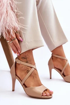Modne Sandały Na Szpilce Ciemnobeżowe Loressa