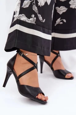 Modne Sandały Na Szpilce Czarne Loressa