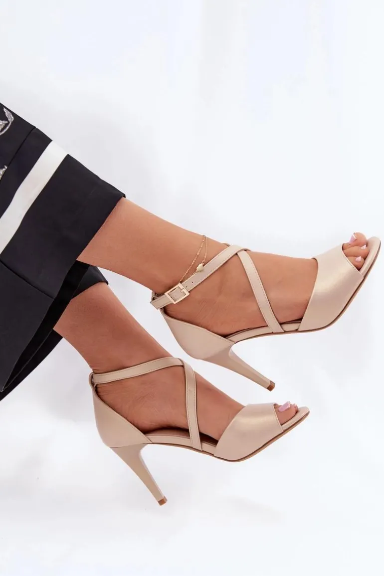 Modne Sandały Na Szpilce Złote Loressa