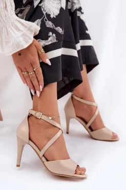 Modne Sandały Na Szpilce Złote Loressa