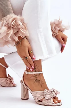 Modne Sandały Z Kokardą Na Obcasie Jasnobeżowe Callum